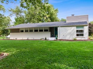 204 Julie Dr, Kankakee, IL 60901