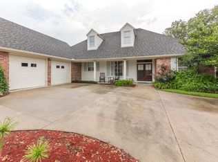 112 Innisbrook Dr, Broussard, LA 70518