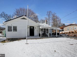 90 Ferguson Valley Rd, Mount Union, PA 17066