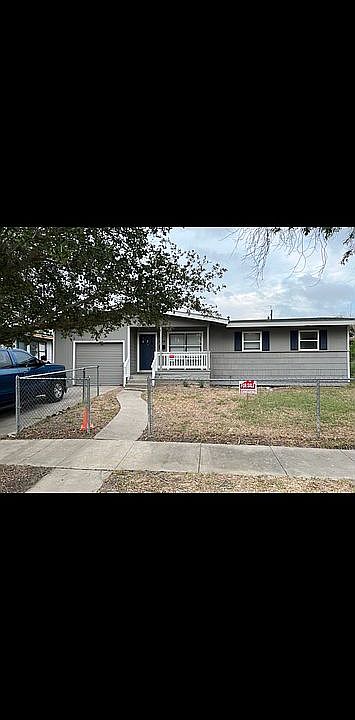 1st image of 909 Ashland Dr