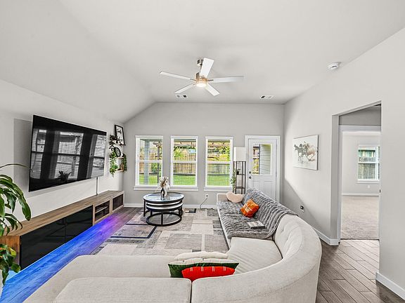 4th image of 18430 Windy Knoll Way