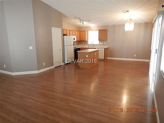 4th image of 8820 Tumblewood Ave #0