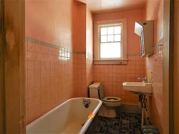 539 Creek Rd #2 — Photo 17