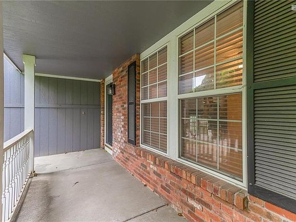 2nd image of 1058 Wellington Way