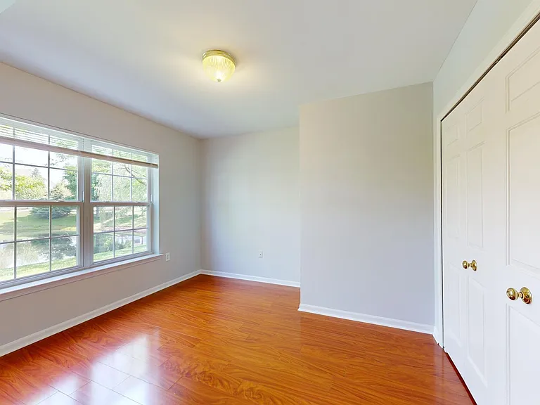 2771 S Knightsbridge Cir — Photo 19