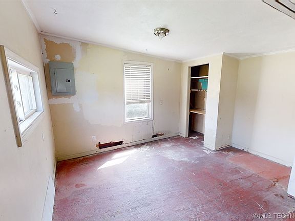 5th image of 6258 S 78th West Ave