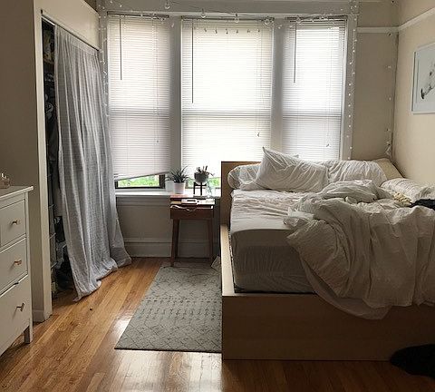 5th image of 2046 N California Ave APT 2F