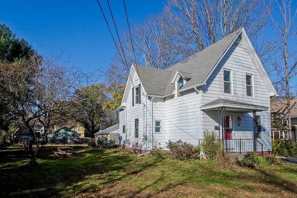 86 Lake St, Northampton, MA 01062 Zillow