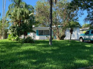 11085 Huron Rd, Saint Petersburg, FL 33708