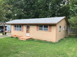 565 Freeman Ave, Newport, TN 37821