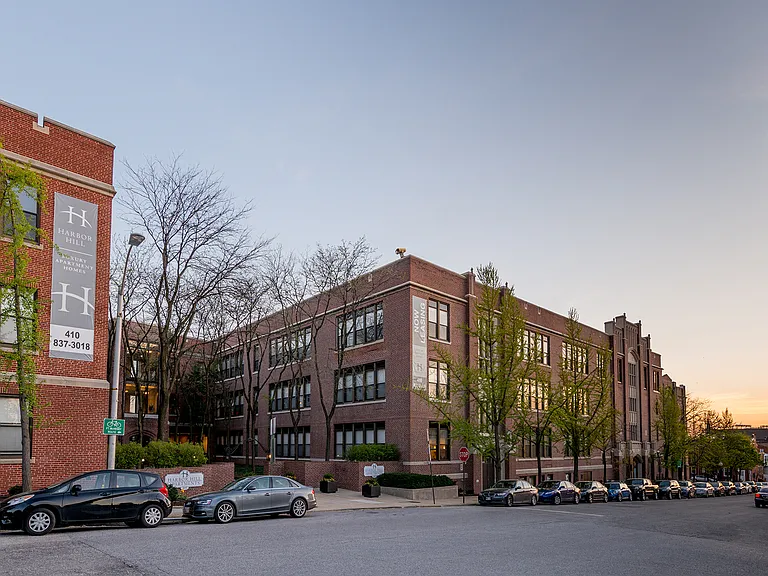 Harbor Hill Apartments — Photo 15