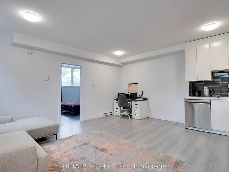135 Duford St #B — Photo 4
