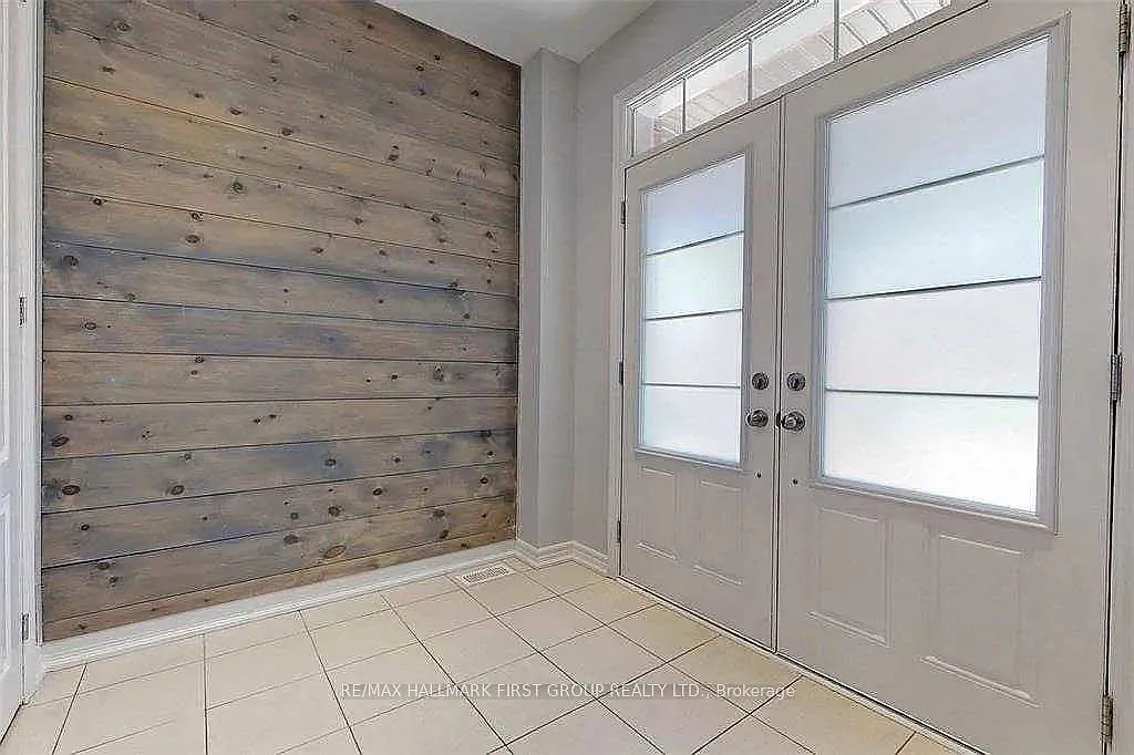 4 bed, $3,199 — Photo 4