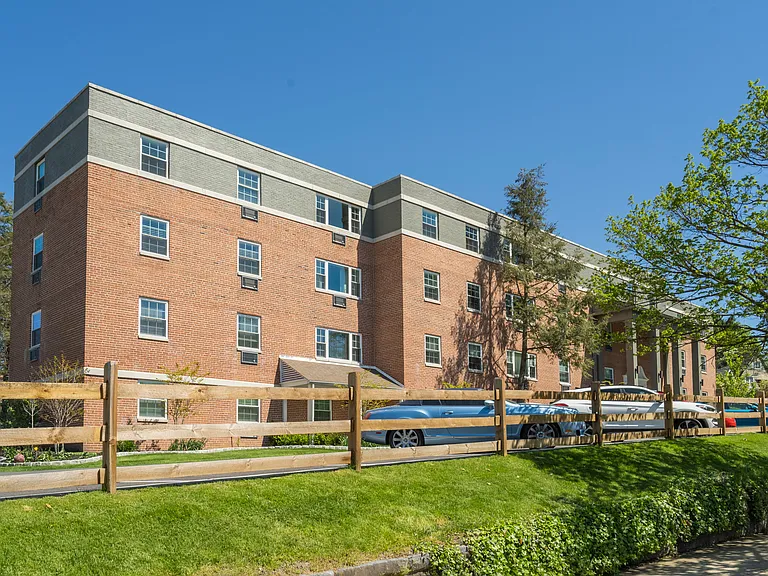 102 Windermere Ave #204 — Photo 6