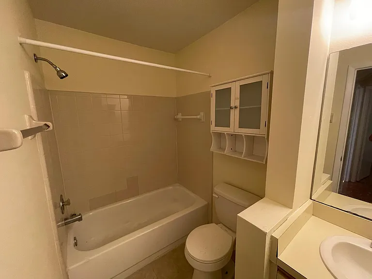 1307 Azalea Way — Photo 13