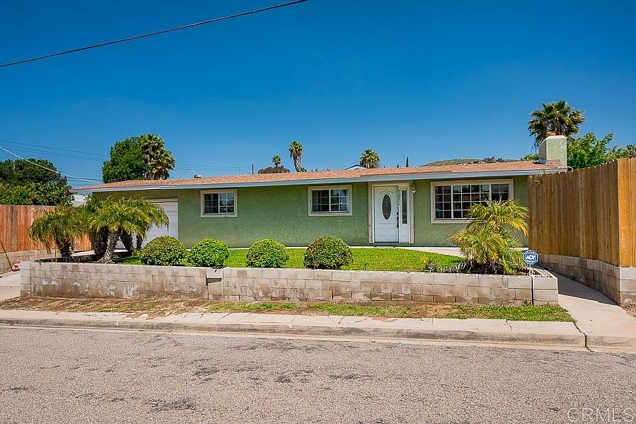 1st image of 705 Maria Ave