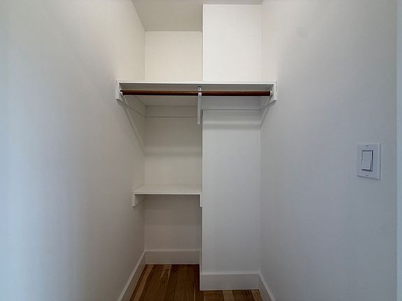 5th image of 427 Huron Ave #2