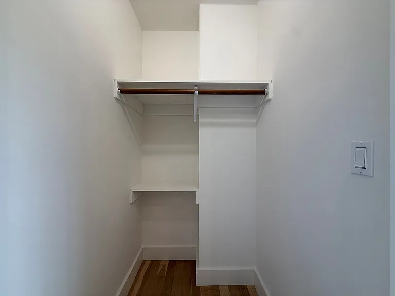 427 Huron Ave #2 — Photo 5