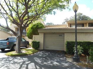 905 Saint Andrews Rd, Hollywood, FL 33021