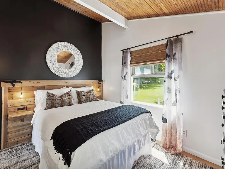 308 W Lake Dr — Photo 10