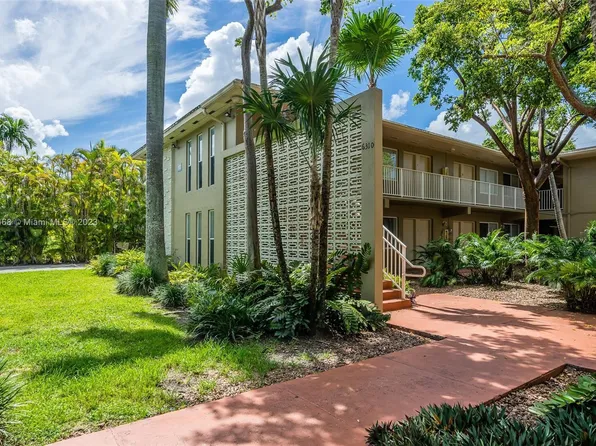 6310 SW 79th St APT 1, South Miami, FL 33143