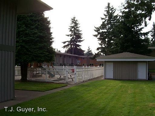 4th image of 1615 Judd St SE APT 33