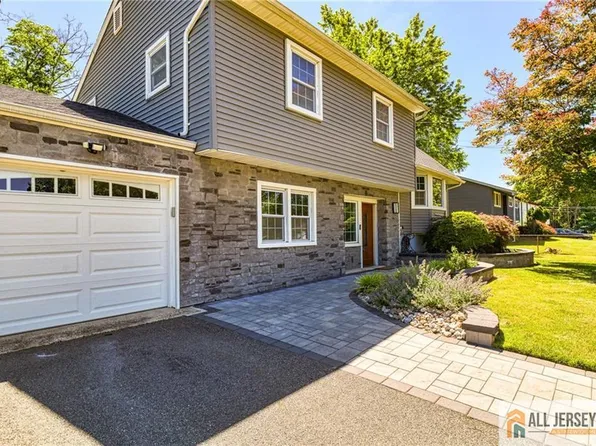 179 Davis Ave, Piscataway, NJ 08854