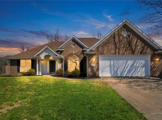 4465 Warwick Cv, Springdale, AR 72762