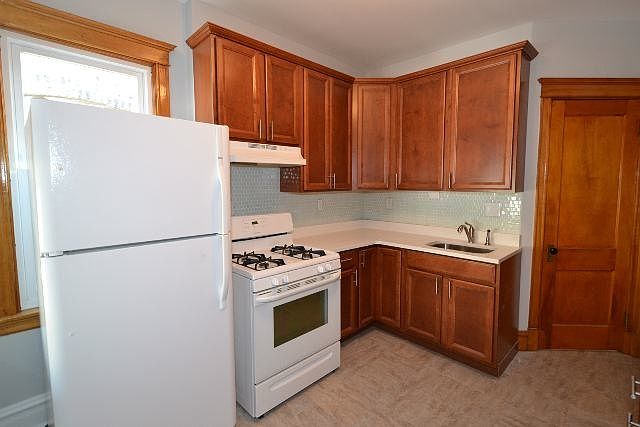 1st image of 1462 W Foster Avenue # Fl 2nd