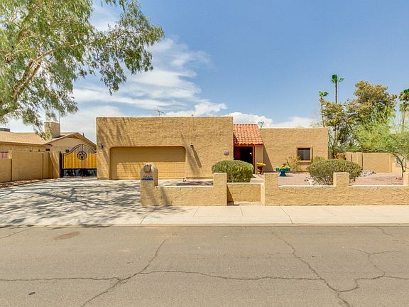 5th image of 2640 E Hillery Dr