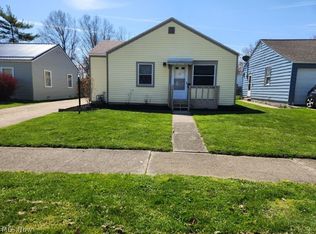 13507 Emery Ave, Cleveland, OH