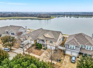 10385 Cedar Lake Dr, Aubrey, TX 76227