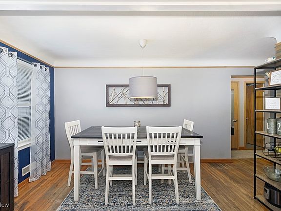 4th image of 5854 Eldon Dr