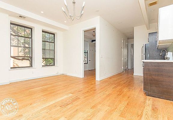 4th image of 690 Prospect Pl #5K