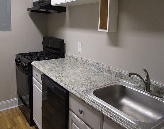 4th image of 3938 Stone Gate Dr APT B