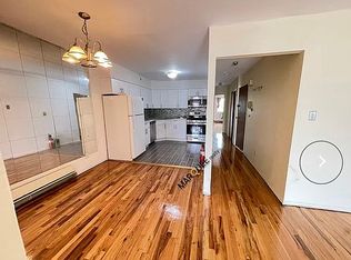 31-47 37th St #2, Astoria, NY 11103
