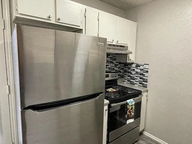 Sheridan Square Apartments — Photo 46