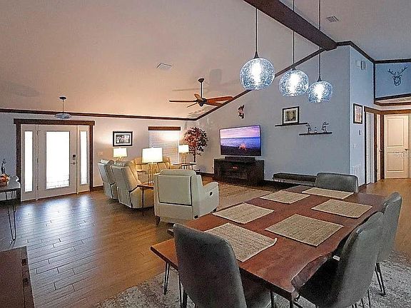 3rd image of 21949 SW 85th Loop