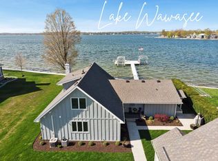 8545 E Black Point Rd, Syracuse, IN 46567