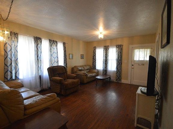 4th image of 307 W East St