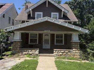 3928 S Benton Ave, Kansas City, MO 64130