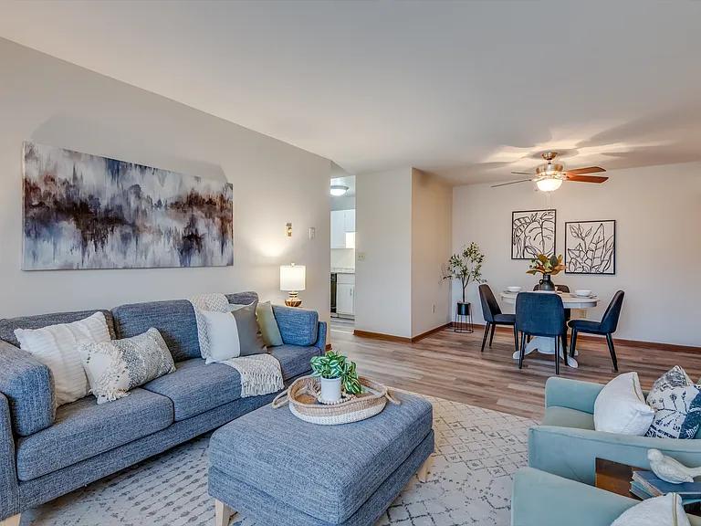 Harbor Ridge Apartments — Photo 22