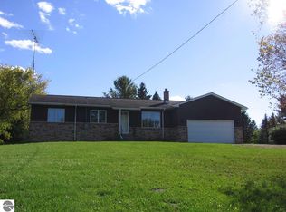 3490 Pine St, Hale, MI 48739