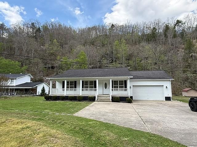 1st image of 516 Middle Fork Rd