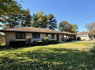 1702 Ewing Rd, Rochester, IN 46975