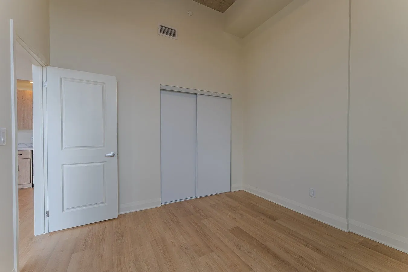 1 bed, 1.0 bath, 538 sqft, $1,725 — Photo 4