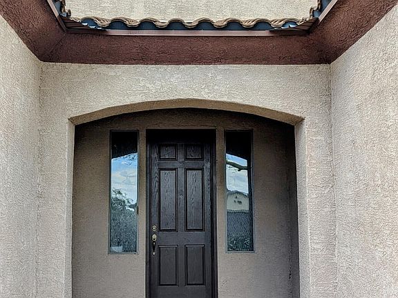 2nd image of 1468 W Big Room Pl