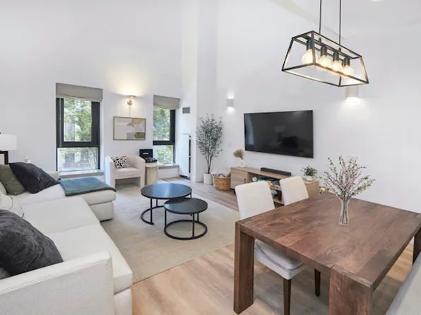 135 West 70th Street image 1 of 8