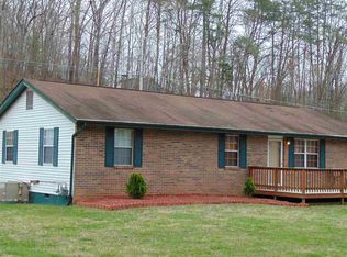 112 Meadowlark Ln, Harriman, TN 37748