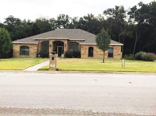 502 Lee Rd, Hamilton, TX 76531